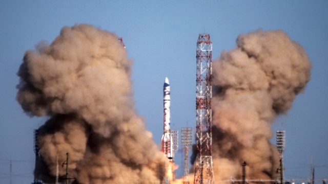 Programme: Может ли обратный отсчет перед стартом ракеты Илона Маска стать последним отсчетом для российской космонавтики. Почему в российской космической отрасли "что-то пошло не так". Снегопад вновь стал стихийным бедствием в Москве