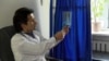 "Привлечь молодых". В Таджикистане врачам, работающим с больными туберкулезом, повысили зарплату до $128