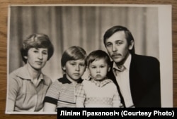 Семья Прокоповичей: Лилиан, Виталий, Илья, Николай, 1983 год