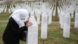 Трибунал в Гааге ужесточил приговор лидеру боснийских сербов Караджичу