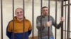 В Беларуси двух блогеров, соратников Тихановского, приговорили к трем годам колонии из-за роликов на YouTube с "призывами к протестам"