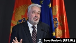 Глава правительства Черногории Здравко Кривокапич. Подгорица, 27 ноября 2020 года
