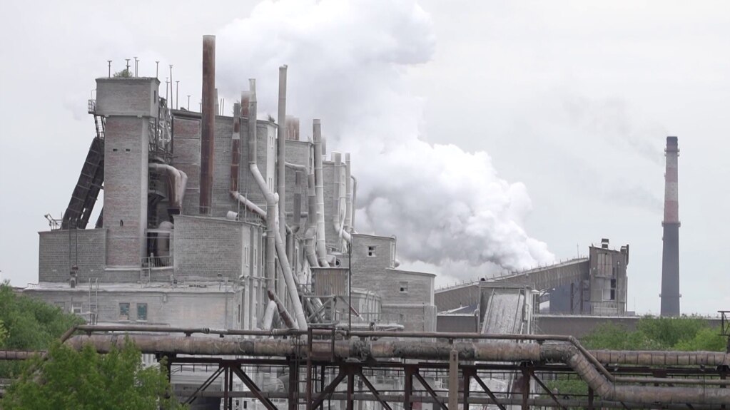 Как рабочие вредных производств выступают против поправок в Трудовой кодекс Как рабочие вредных производств выступают против поправок в Трудовой кодекс