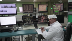 Как ремонтируют поврежденный ударом дрона саркофаг Чернобыльской АЭС