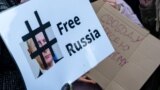 FRANCE – An action against the regime of Vladimir Putin and in support of Russian opposition leader Alexei Navalny in the Czech capital. Paris, January 23, 2021