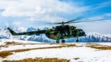 Пассажир вертолета в Кыргызстане снял на видео его крушение