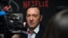 Netflix объявила о закрытии сериала "Карточный домик" после того, как Спейси обвинили в домогательствах