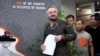 Уволен гендиректор грузинского телеканала Рустави-2, где ведущий обругал Путина. На канале сменилось руководство