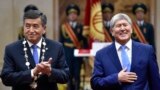 Правительство в отставке и Атамбаев в оппозиции. Политолог о том, как политика нового президента изменит Кыргызстан