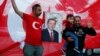 "Я в отчаянии. Правительство нельзя победить": противники Эрдогана не могут смириться с его победой