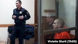 Дмитрий Кузнецов во время заседания суда по делу о его административном аресте 22 ноября