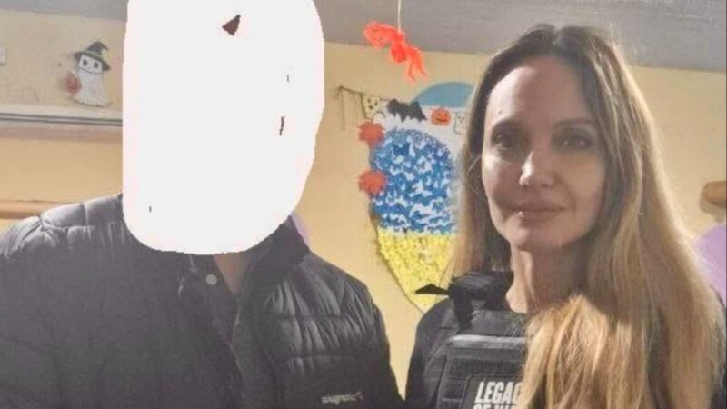 Актриса и посол UNICEF Анджелина Джоли приезжала в Херсон