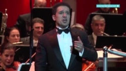Почему оперный певец обвиняет театр в Казани в дискриминации
