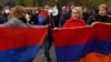 "Протесты массовые, но разрознены". Армянский политолог рассказал о перспективах ультиматума Пашиняну