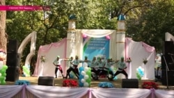 Музыка и пляски в День независимости Узбекистана