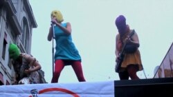 Выступление и наказание: исследование акций Pussy Riot от создателя “Антологии современного искусства”