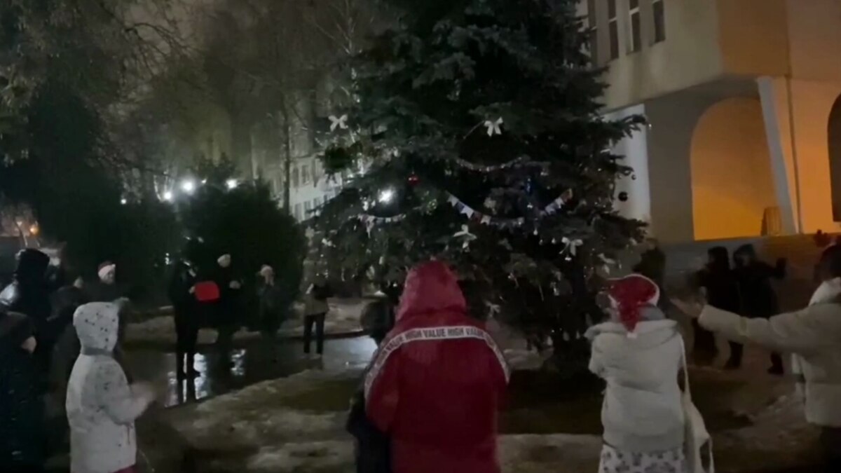 Новый Год Уходи Новый Год Уходи