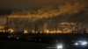 Russia -- A general view shows the Slavneft-YaNOS refinery owned by Russian oil and gas company Slavneft, in the city of Yaroslavl, January 18, 2017