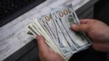 Турецкая лира за пять дней упала на 25%