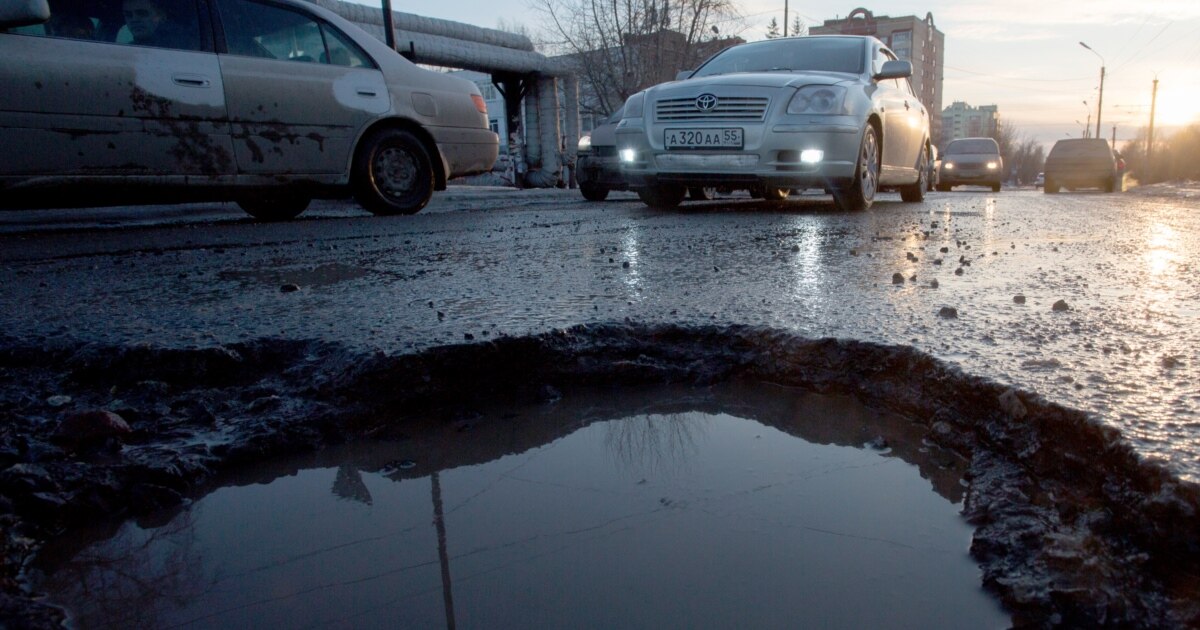 Ikki gozal katta fallusni baham korishga harakat qilmoqda