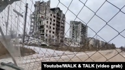 Попасная в декабре 2025 года, вид из окна машины российских военных