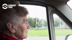 A Saint In St. Petersburg: Pensioner Delivers Kindness