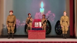 Прощание в центре досуга села Тигиль с Николаем Шишкиным