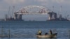 Росгвардии разрешили ставить посты на Крымском мосту и блокировать участки в аннексированном Крыму