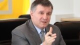 Дело о "рюкзаках Авакова" дошло до прослушки телефона главы МВД Украины