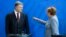 Президент Украины Петр Порошенко на встрече с Ангелой Меркель, канцлером Германии 