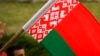 Суд в Бресте на полгода ограничил свободу подростку за разорванный красно-зеленый флаг 