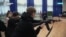 Курсы военной подготовки и советские песни вместо "первого звонка": что ждет учеников в школaх в России с осени 2026 годa?