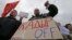 Митинг против того, что дать мосту в Санкт-Петебурге имя первого президента Чечни Ахмата Кадырова, 6 июня 2016