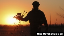 Украинский оператор дронов на Запорожском направлении фронта, сентябрь 2025 года