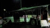 Пассажирский поезд врезается на переезде в автобус, водитель погиб