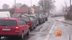 Российские пограничники не пропускают литовские машины