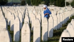Кладбище в Сребренице