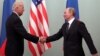 "Сигнал о том, что США держат на контроле ситуацию". Что значит предложение Байдена Путину о личной встрече 