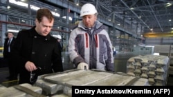 Дмитрий Медведев с Олегом Дерипаской 