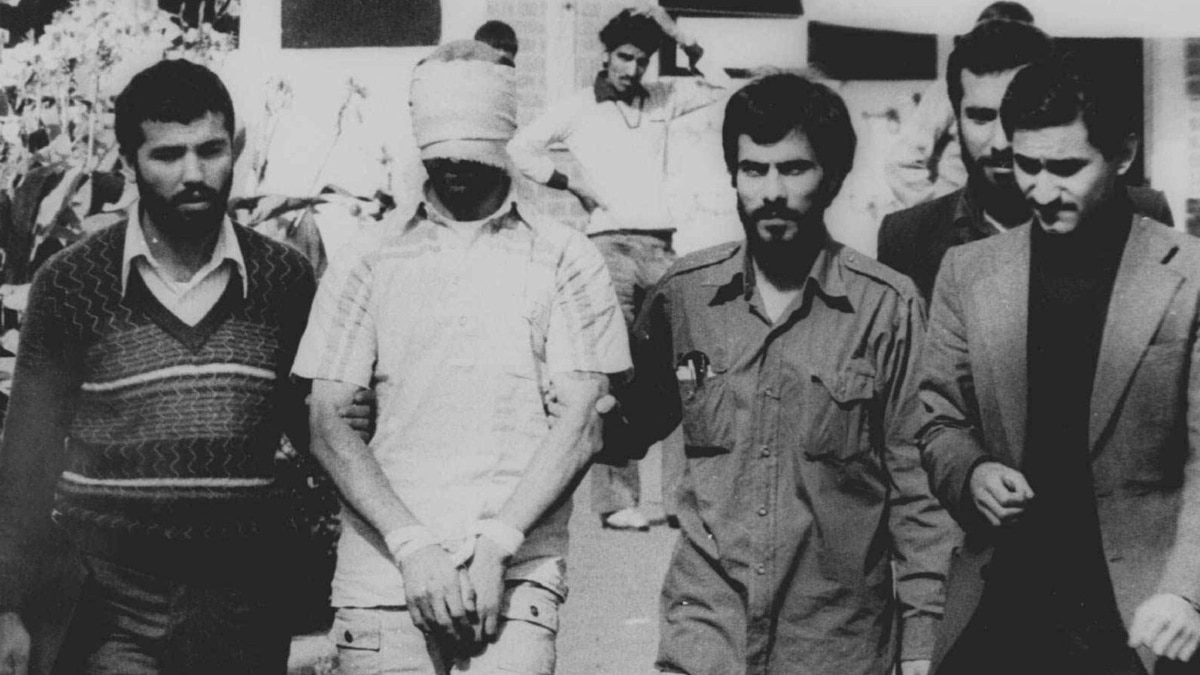 444 дня в заложниках и 77 томов компромата. Сорок лет захвату американского  посольства в Тегеране