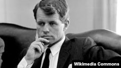Роберт Кеннеди в 1968 году