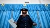 Двух казахстанцев оштрафовали за то, что они проводили опрос по выборам в соцсетях