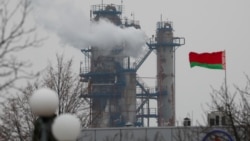 На фоне топливного кризиса в России начали закупать рекордные поставки бензина в Беларуси