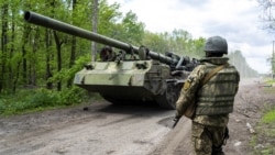 Утро: тюрьмы для бойцов "Азовстали", российский военный в суде