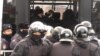 "Повалили на землю, начали тащить за волосы". Истории задержанных на акциях в поддержку Навального