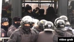 Arrests In Ufa And Samara Amid Mass Detentions Of Protesters Across Russia screen grab