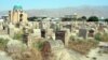 В Таджикистане ввели лимит на размеры надгробий, чтобы не демонстрировать благосостояние усопших