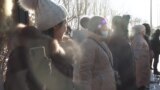 "Руки прочь от детей! Не доверяем правительству!" Митинг против прививок подростков в Нур-Султане