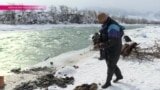 Как зимой моют золото в Нарынской области Кыргызстана
