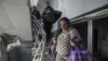 Эвакуация беременных женщин из роддома Мариуполя во время обстрела. 9 марта 2022